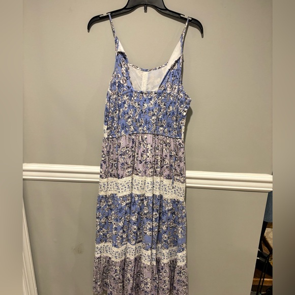 Women's Long Dress - Brand is Jessica Simpson Size Medium NWOT - Picture 5 of 9